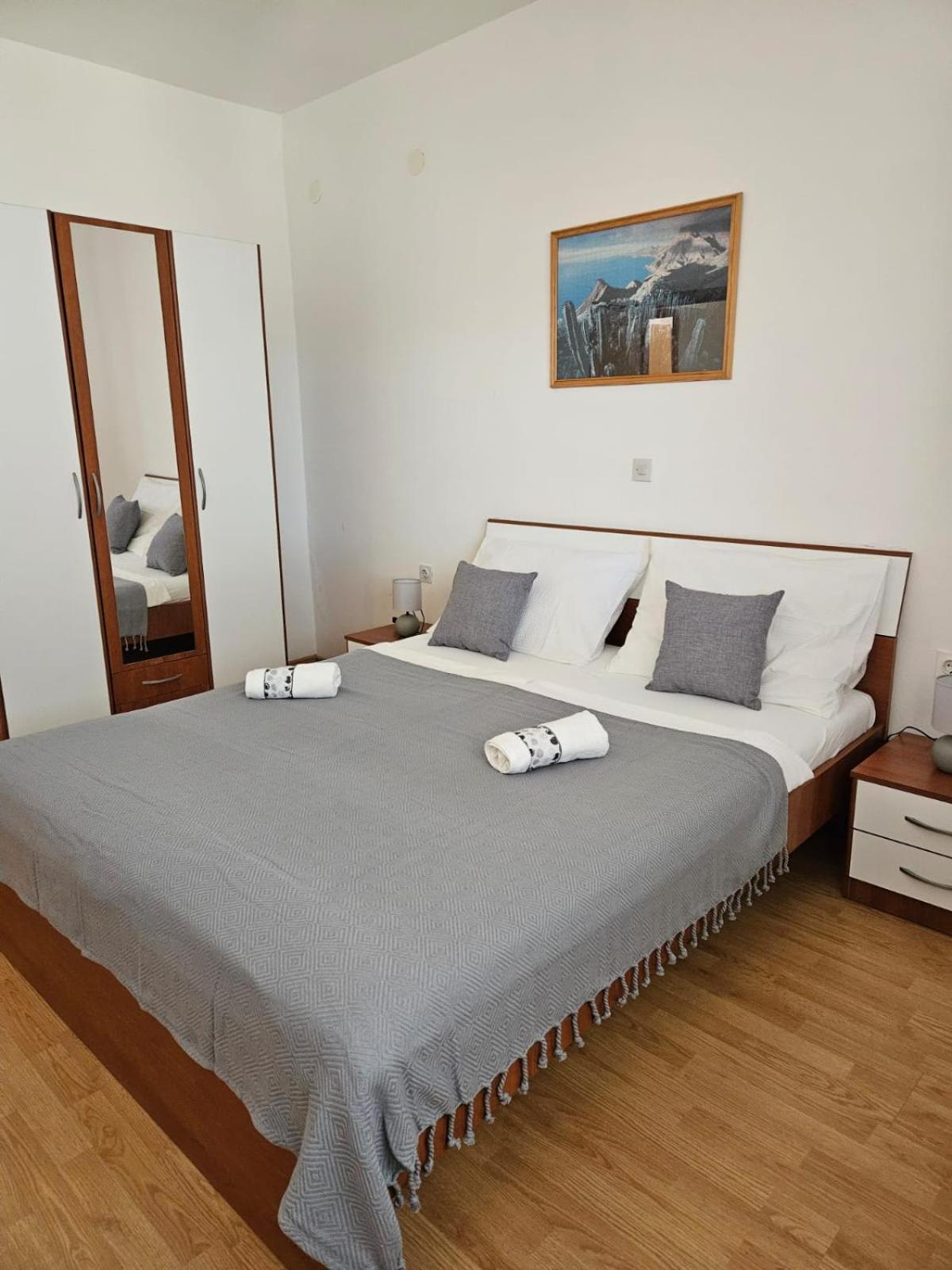 Pljesa Apartments 수페타르스카 드라가 외부 사진